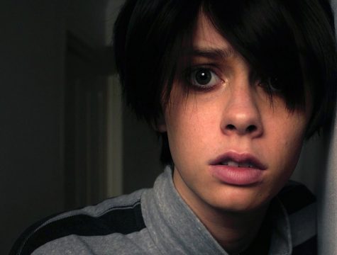 anxietyteen_1123 Teenager with anxiety