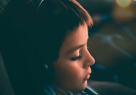 childwithheadphones_960 Child in headphones